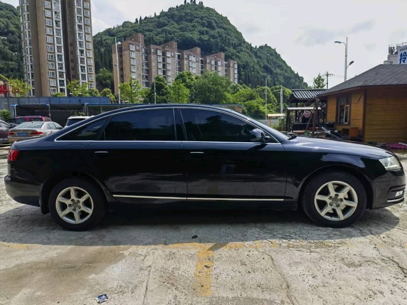 安順12年奧迪A6L7