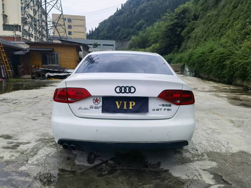 安順11年奧迪A4L8
