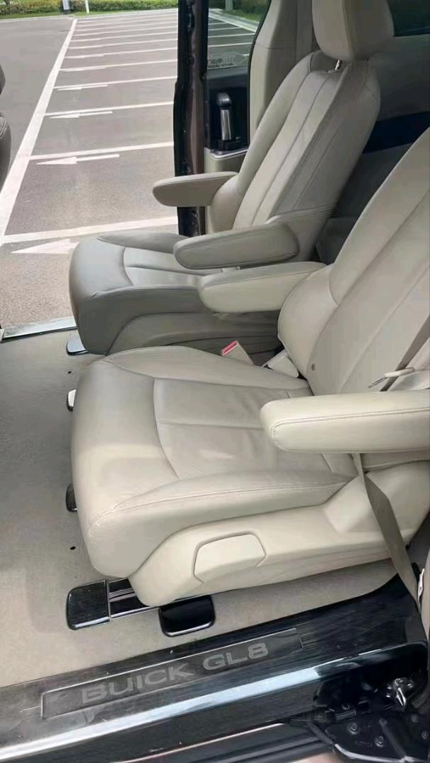 徐州19年别克GL84