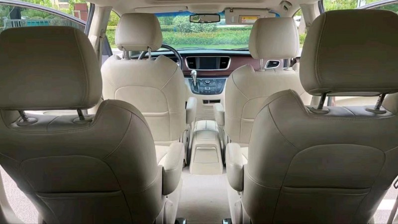 徐州19年别克GL85