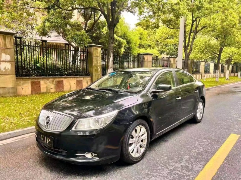 嘉兴13年别克君越2