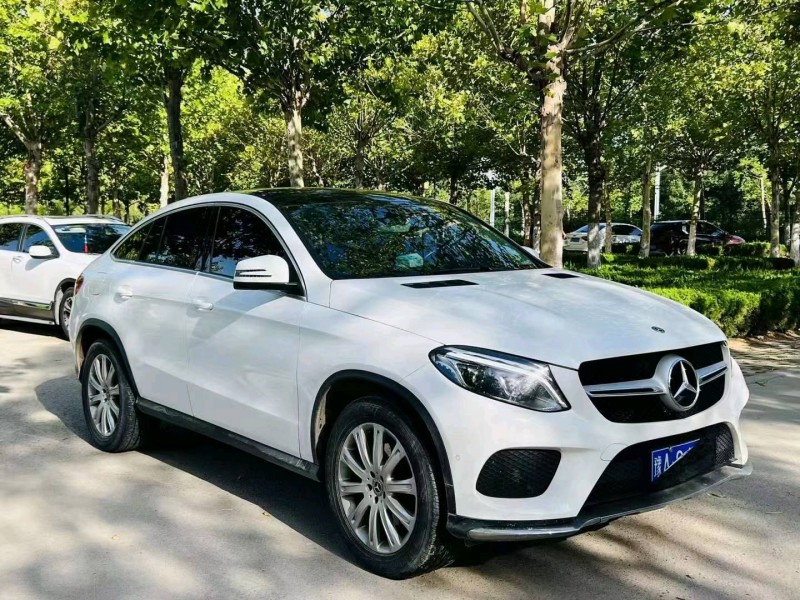 东营18年奔驰GLE3