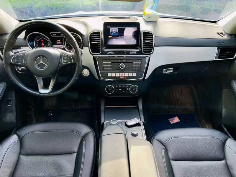 东营18年奔驰GLE9