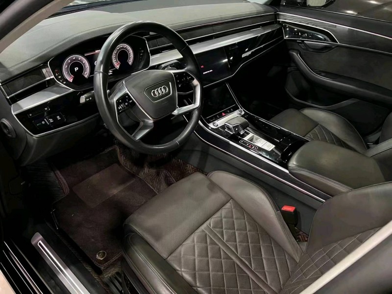 潍坊21年奥迪A8L4