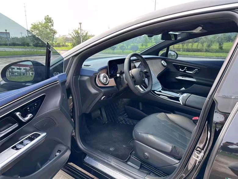 盐城23年奔驰EQE4