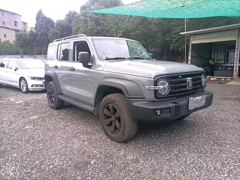 邯鄲22年長城汽車坦克3001