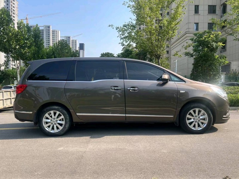 枣庄19年别克GL87