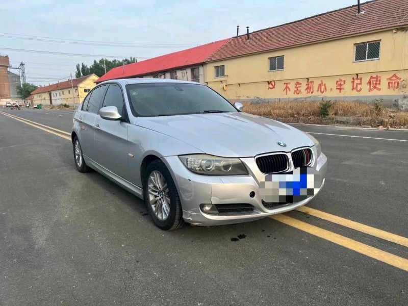 济南11年宝马3系3