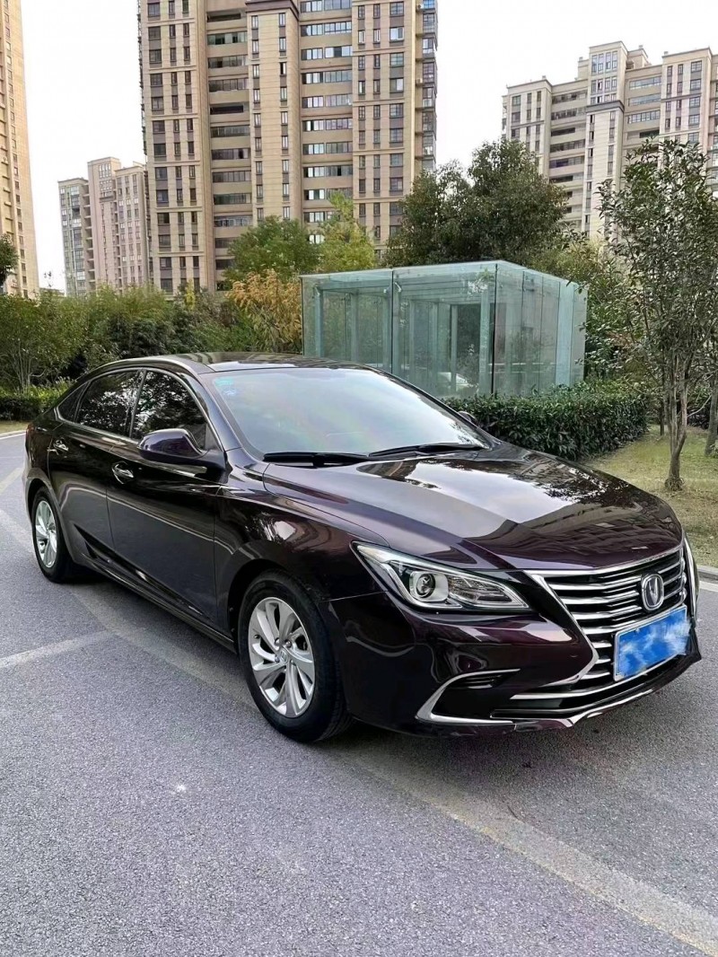 淮南19年長安汽車睿騁CC3