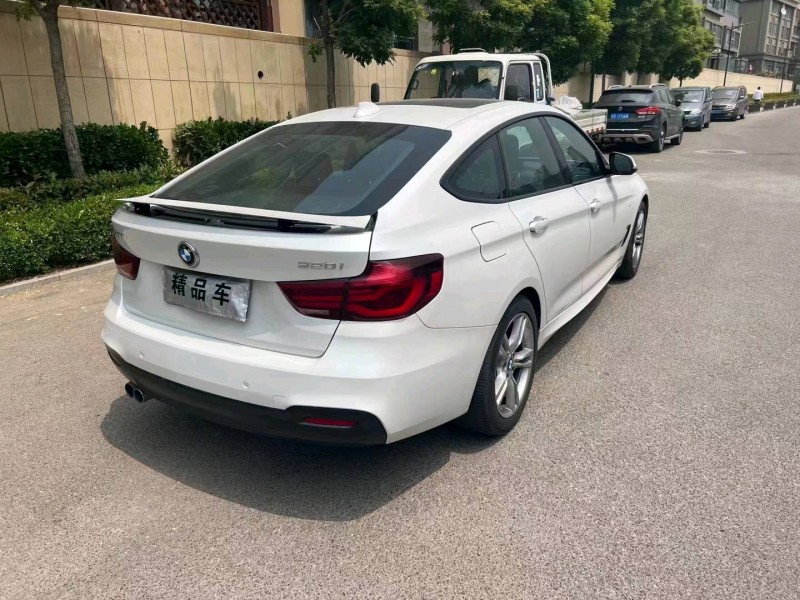 济南19年宝马3系GT8