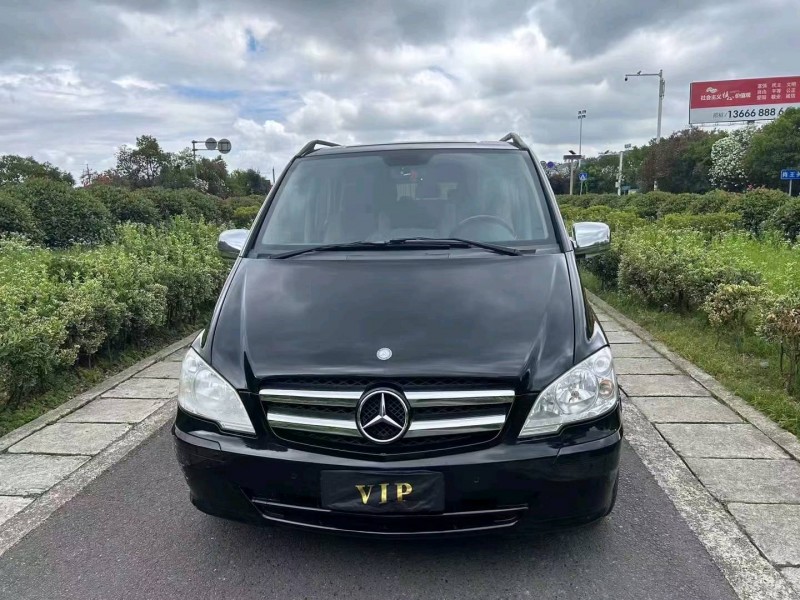 嘉兴16年奔驰威霆1