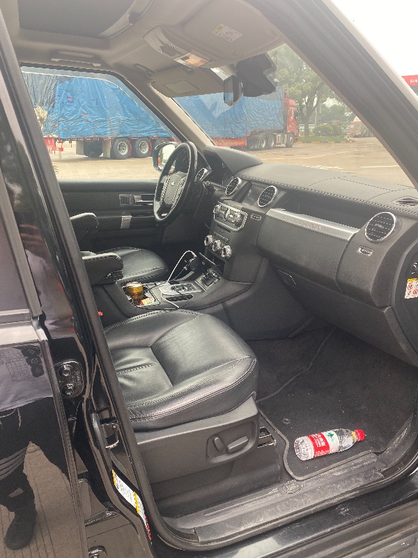 济宁15年路虎发现8