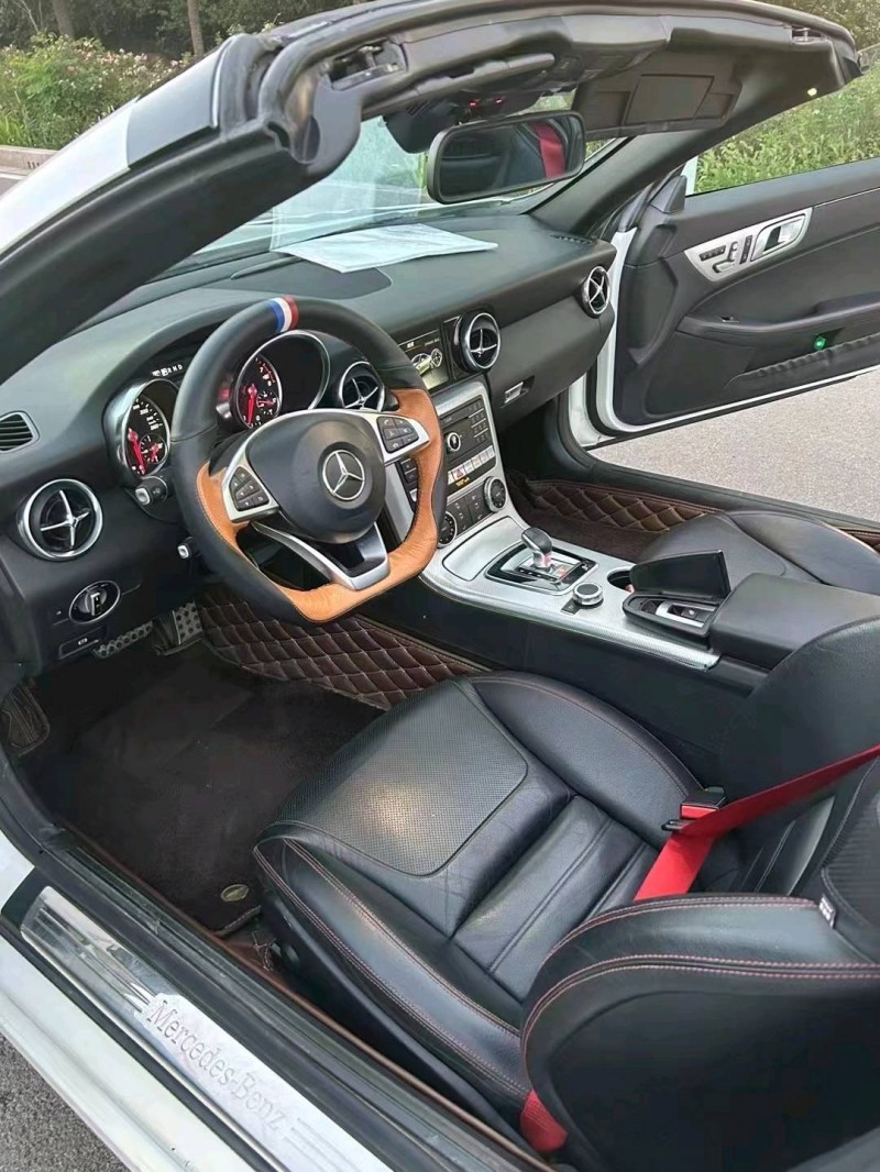 淄博17年奔驰SLC8