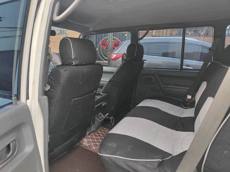 滄州13年獵豹汽車黑金剛6