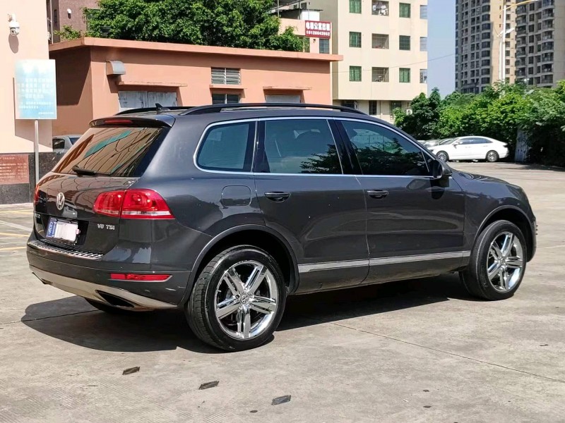 广州12年大众途锐3