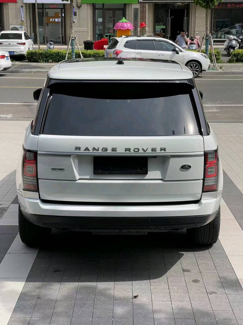 徐州17年路虎揽胜行政9