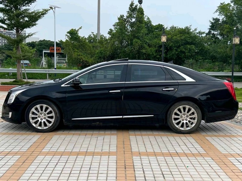 汕头15年凯迪拉克XTS3