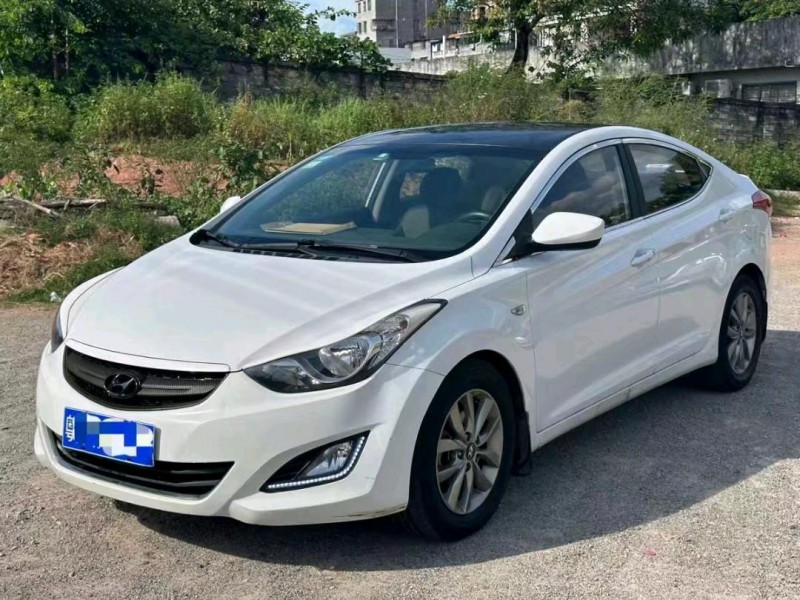珠海15年现代朗动2