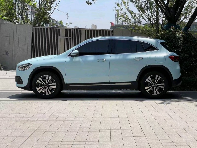 徐州21年奔驰GLA8