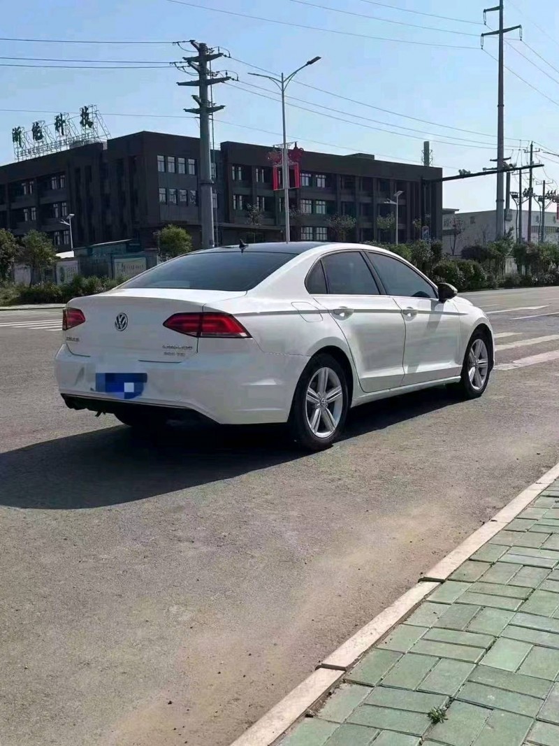 淮南15年大眾凌渡5
