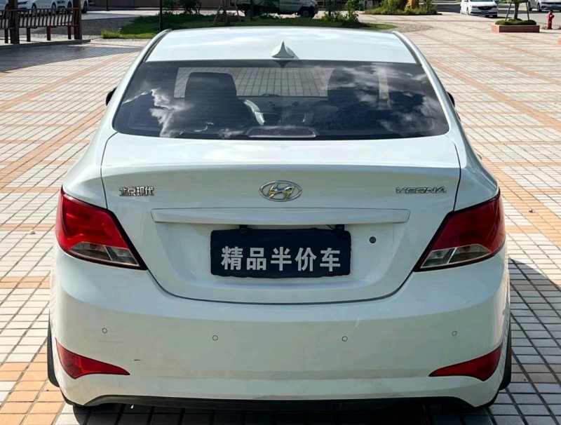 汕头15年现代瑞纳9