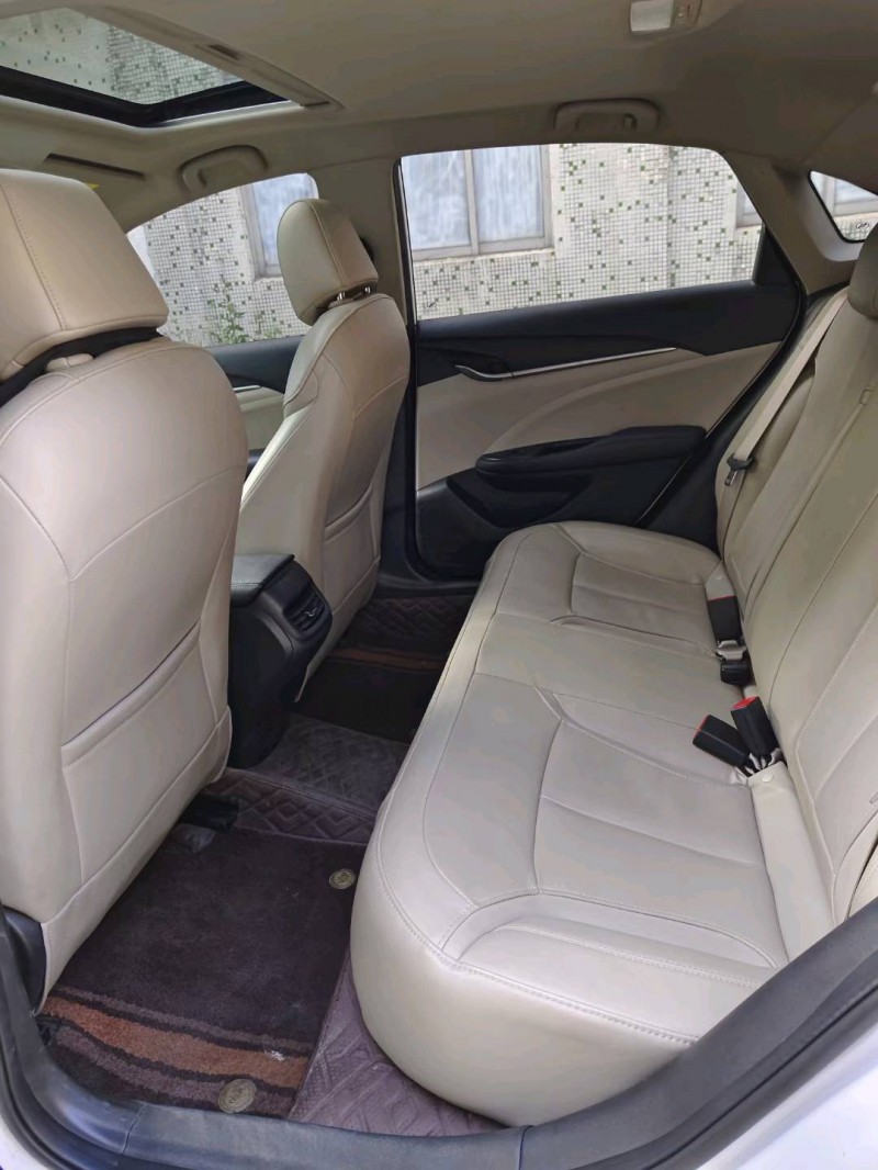 广州19年别克英朗5