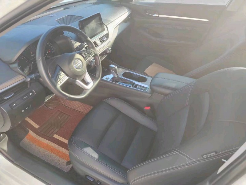 枣庄21年日产天籁5