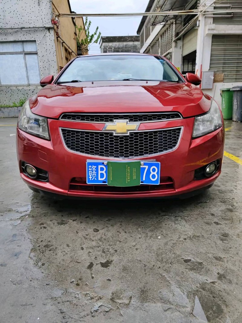 广州11年雪佛兰科鲁兹1