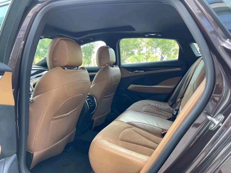 东营18年别克君越7