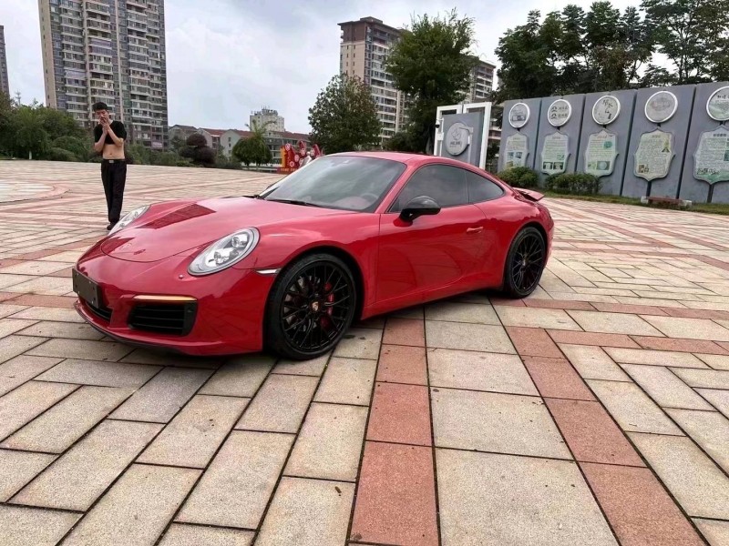 衡阳17年保时捷9112
