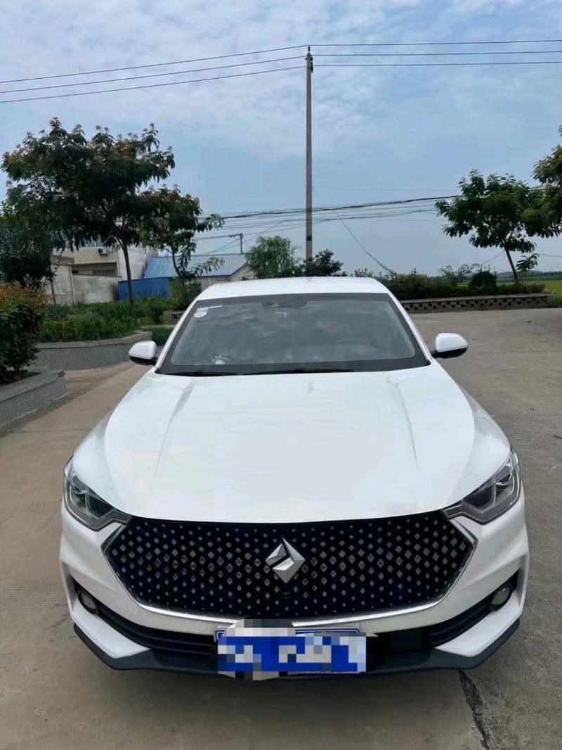 徐州21年寶駿RC61