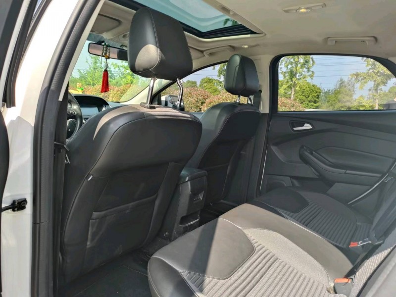 徐州17年福特福克斯6