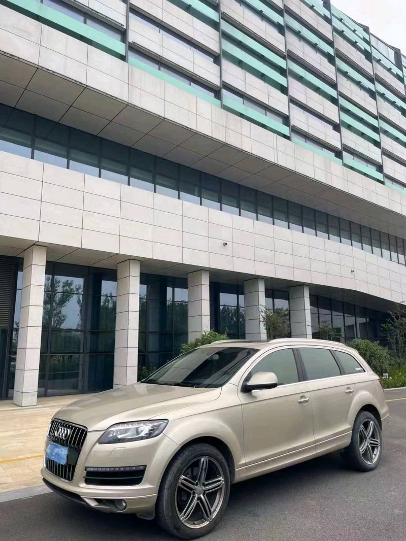 济宁11年奥迪Q72