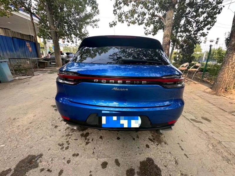 枣庄19年保时捷Macan9