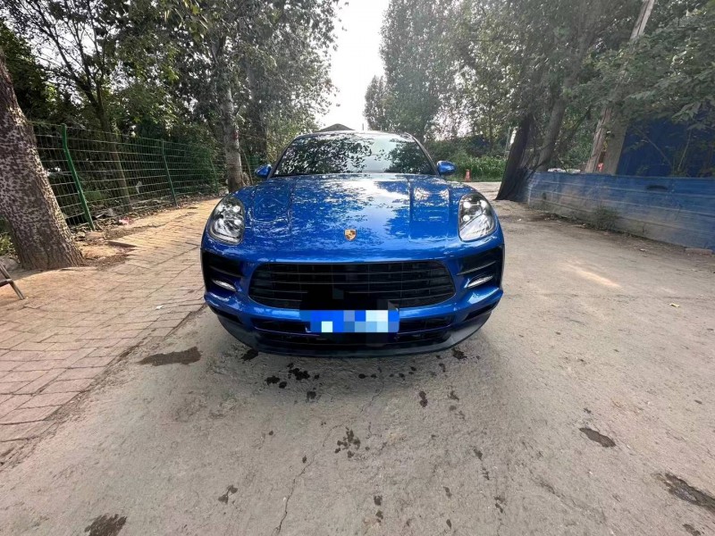 枣庄19年保时捷Macan1