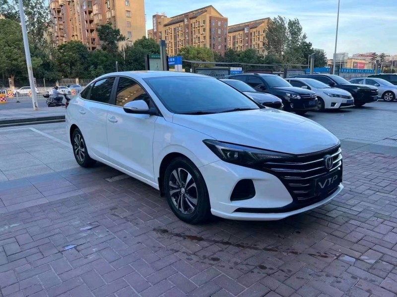 邵陽21年長安汽車逸動6