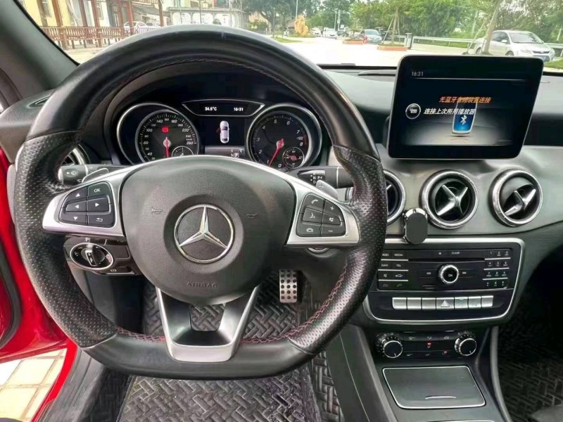 汕头16年奔驰CLA4