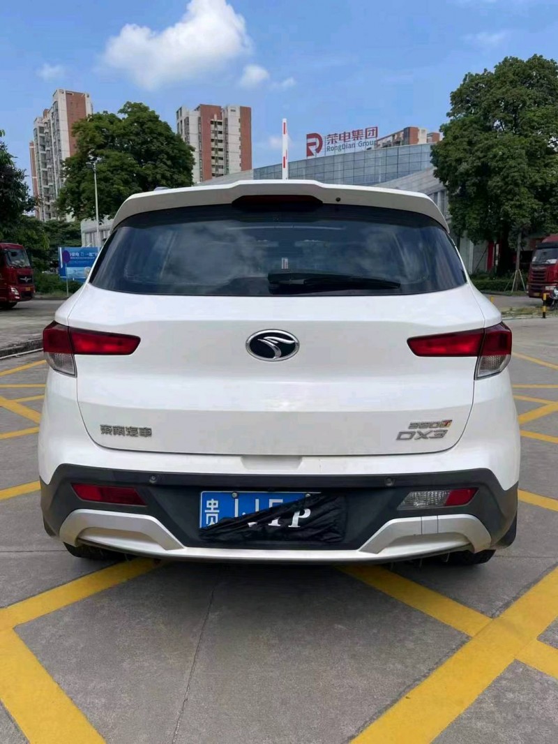 深圳17年东南汽车DX32