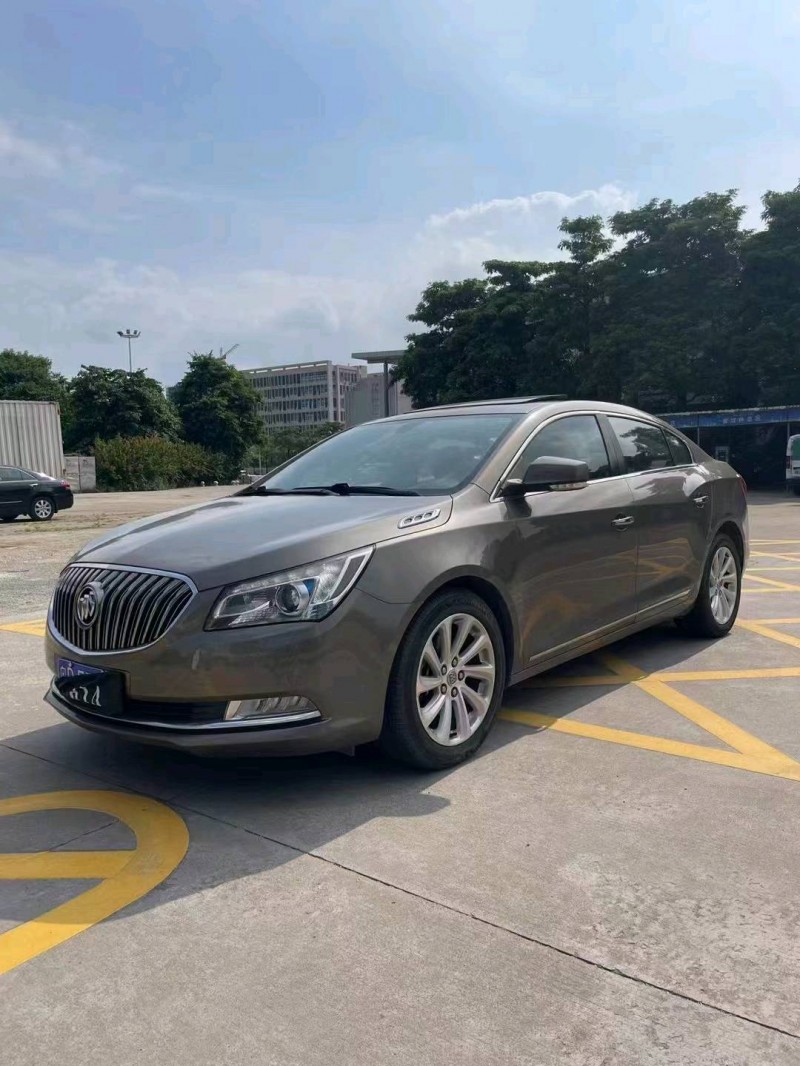 珠海16年别克君越2