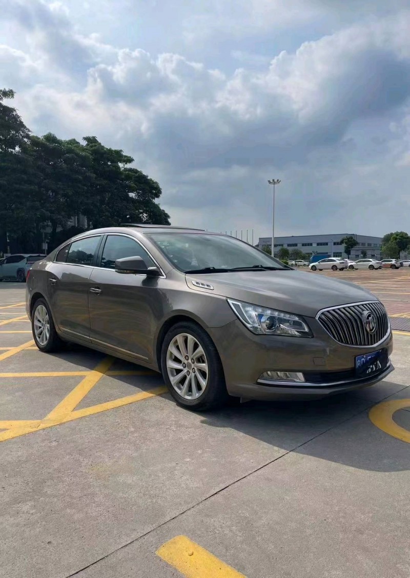 珠海16年别克君越3