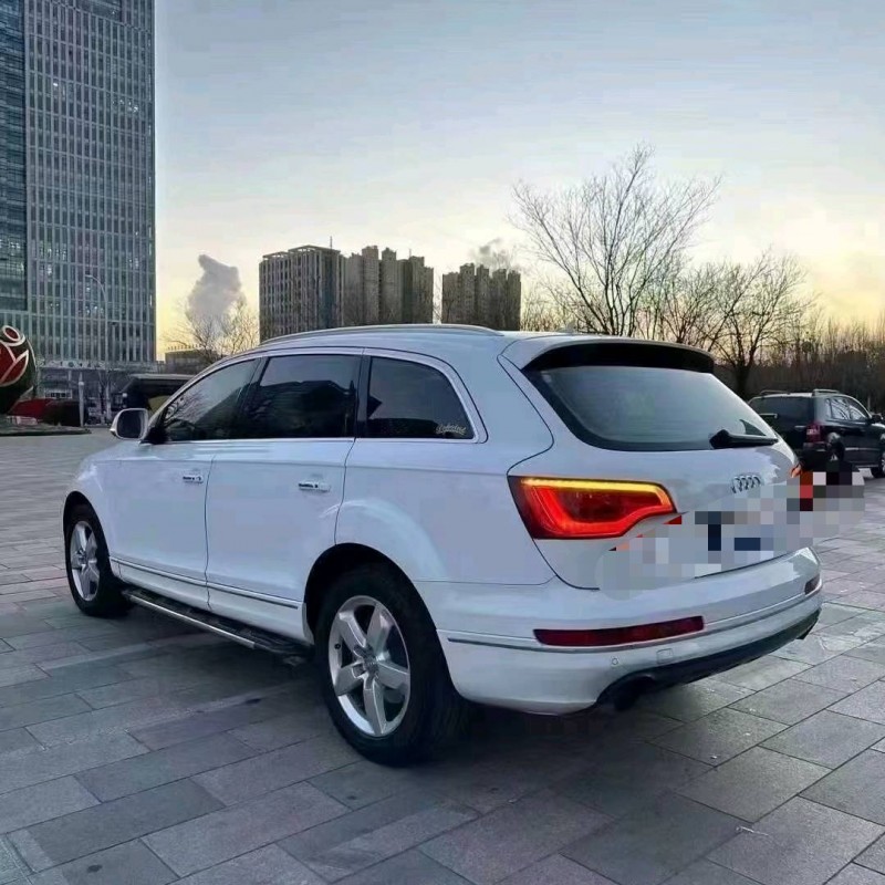 呼和浩特11年奧迪Q78