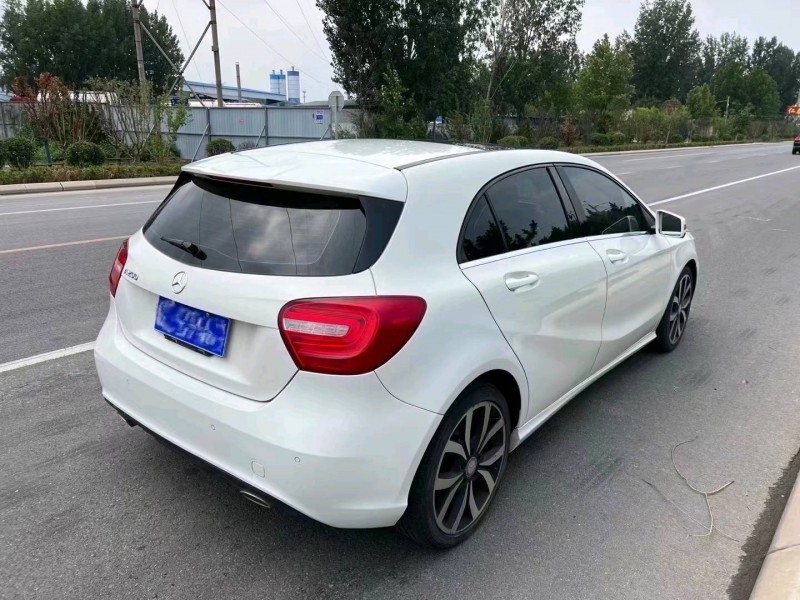 淄博15年奔驰A4