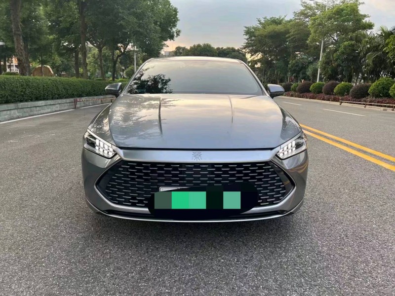 珠海22年比亞迪秦1