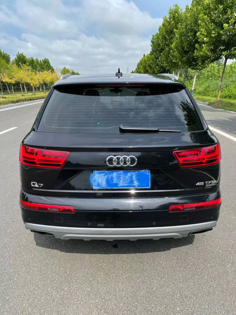 徐州18年奥迪Q79