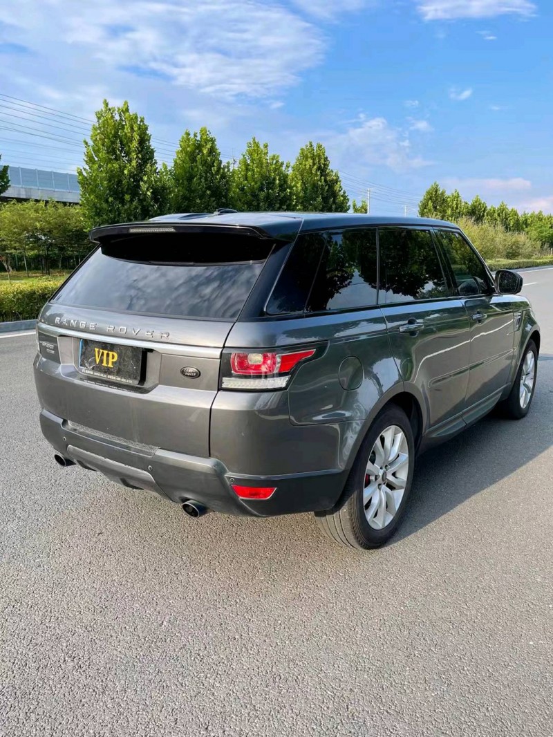 徐州14年路虎揽胜运动8