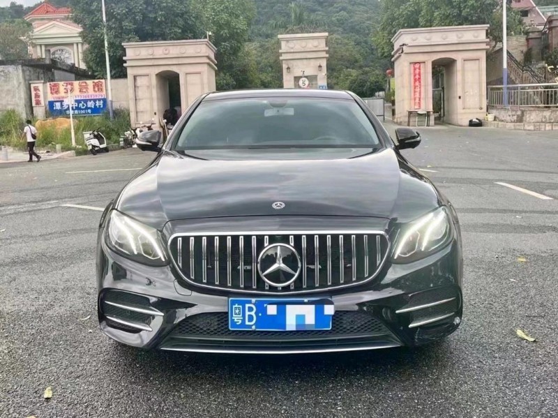 广州19年奔驰E1