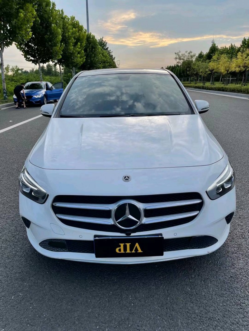 徐州21年奔驰B1