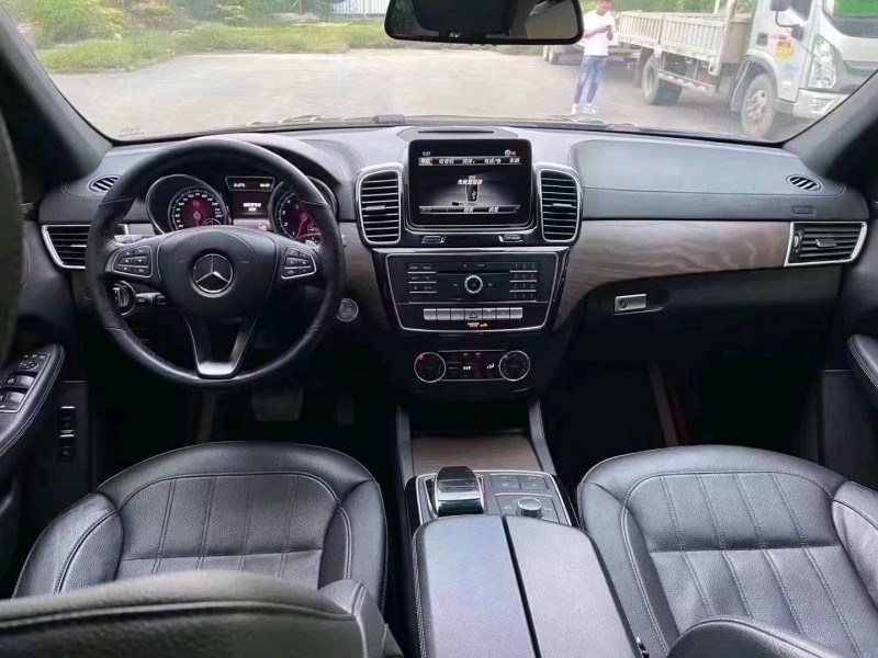 宜昌17年奔驰GLS2