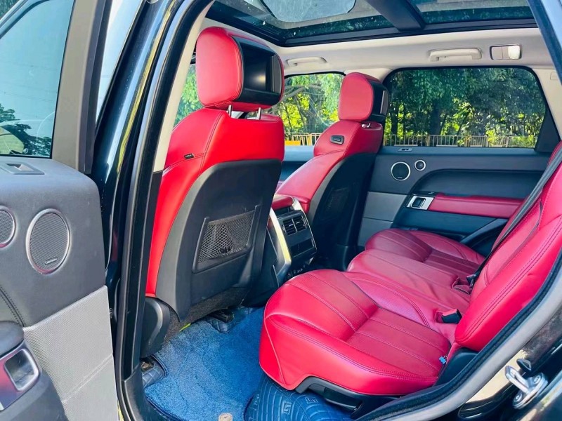 广州17年路虎揽胜运动7