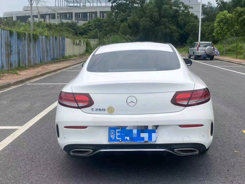广州21年奔驰C8